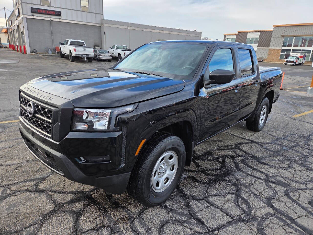 2022 NISSAN Frontier