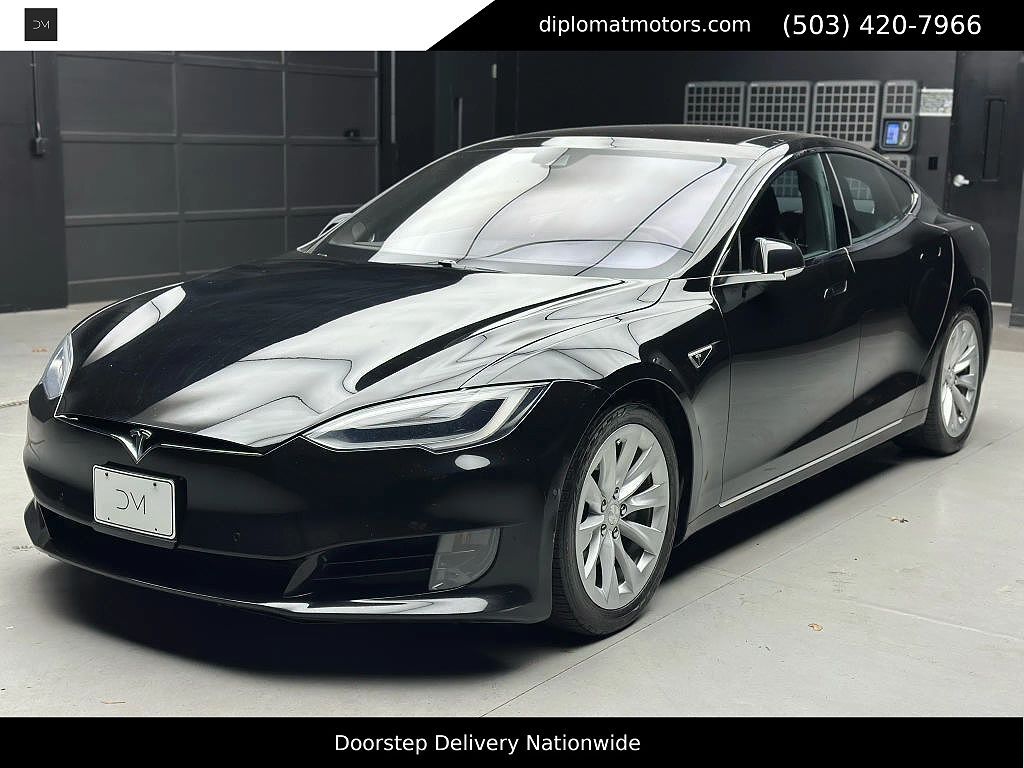 2016 TESLA Model S