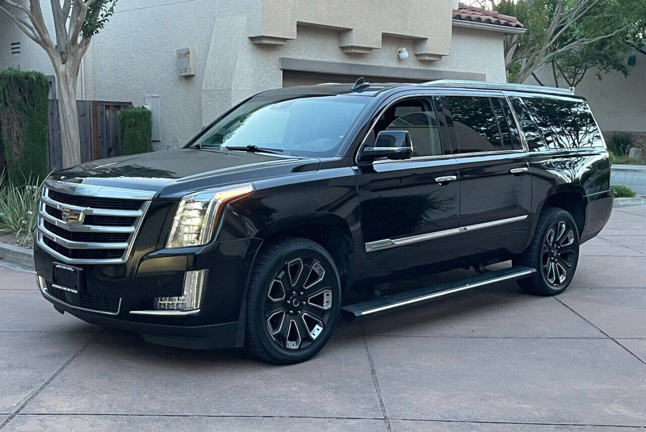2016 CADILLAC Escalade