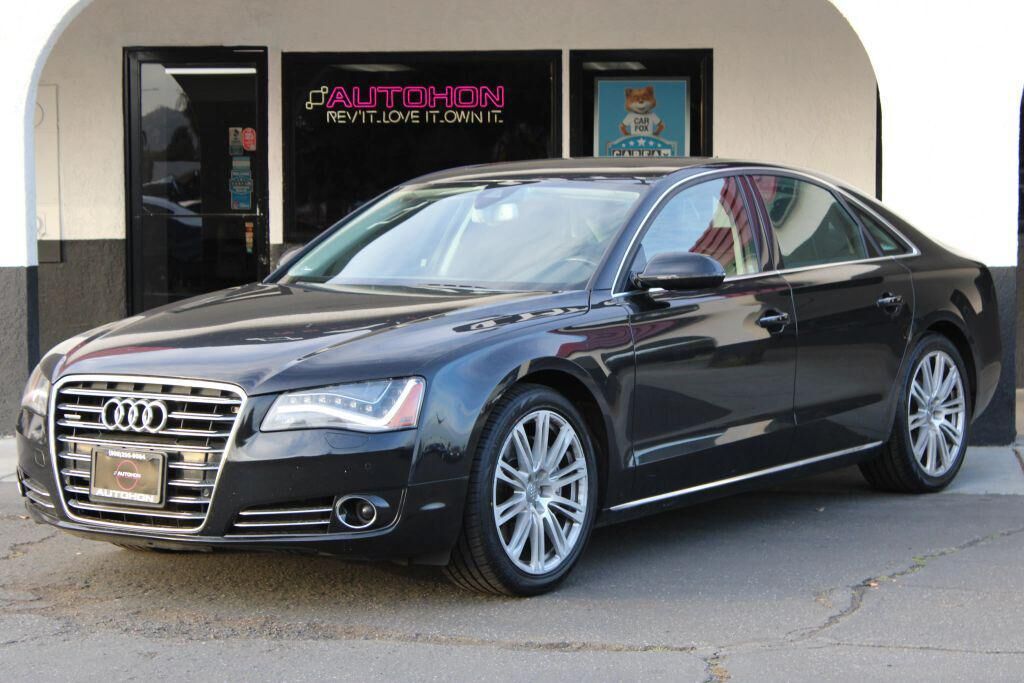2013 AUDI A8
