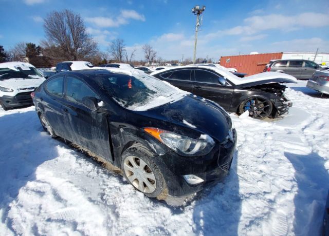 2013 HYUNDAI Elantra