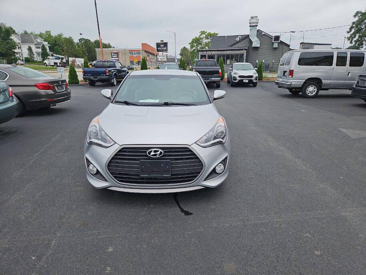 2016 HYUNDAI Veloster