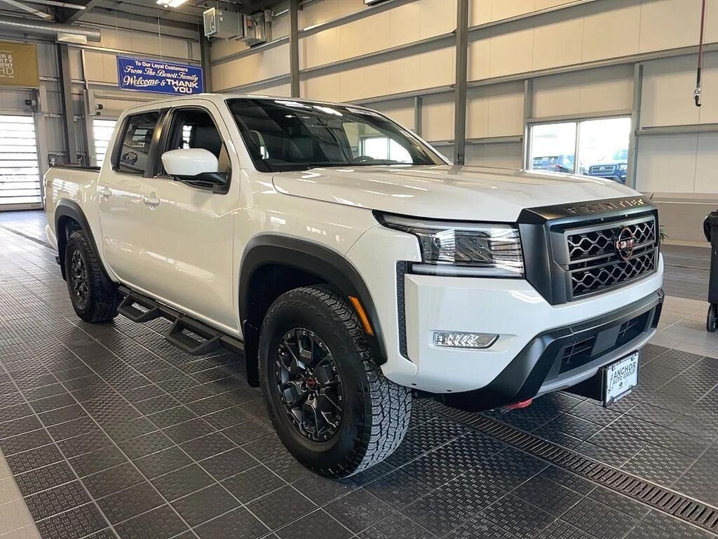 2023 NISSAN Frontier