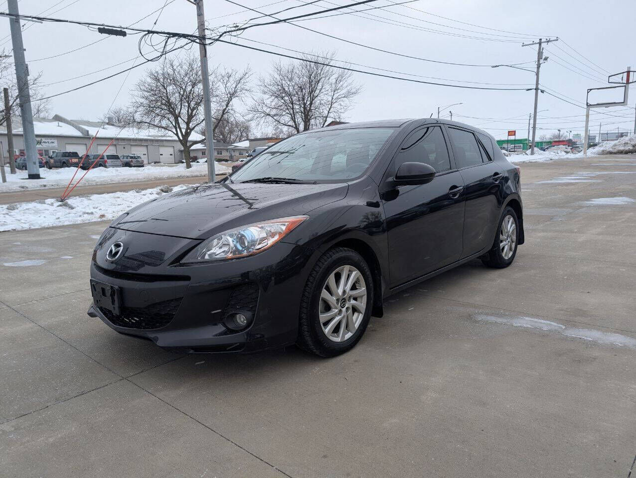 2013 MAZDA Mazda3