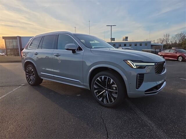 2026 VOLVO XC90