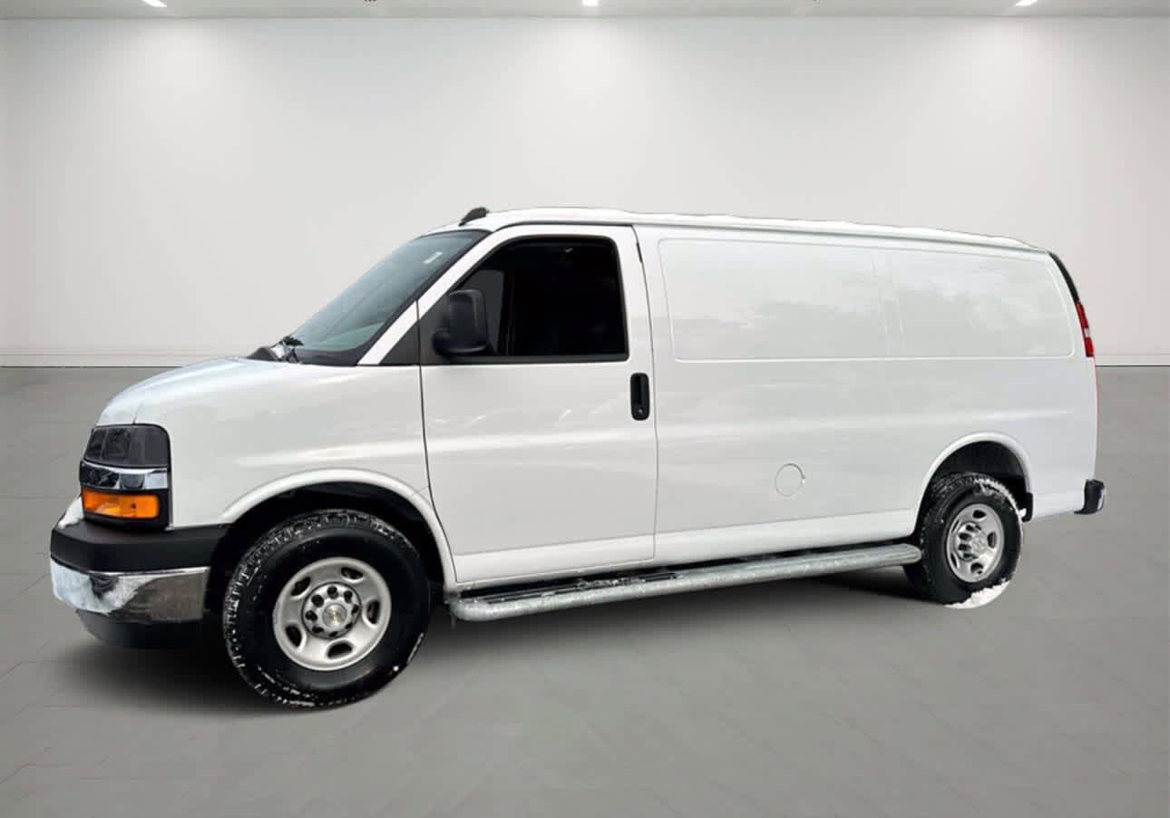 2024 CHEVROLET Express