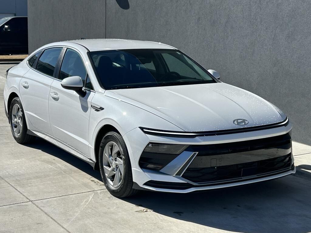 2025 HYUNDAI Sonata