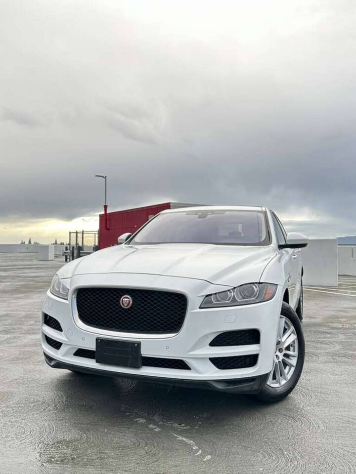 2020 JAGUAR F-Pace