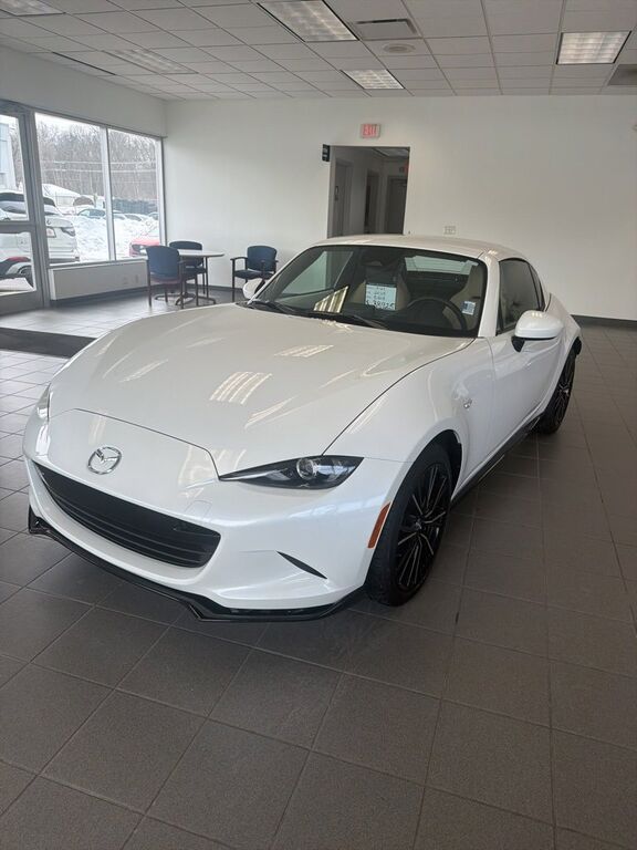2025 MAZDA MX-5