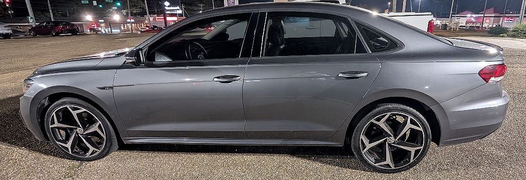 2020 VOLKSWAGEN Passat