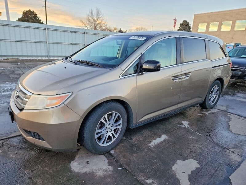 2011 HONDA Odyssey