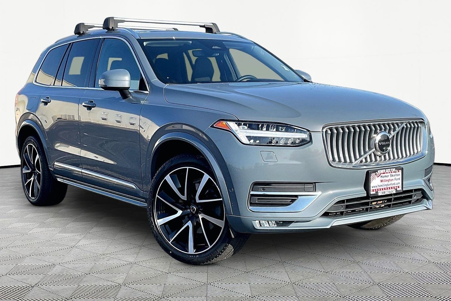 2023 VOLVO XC90