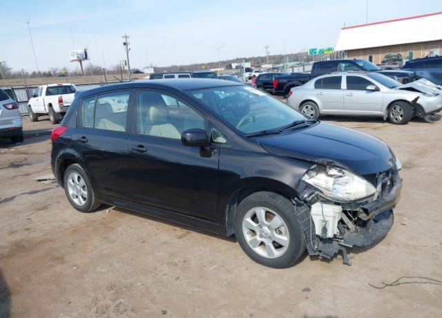 2011 NISSAN Versa