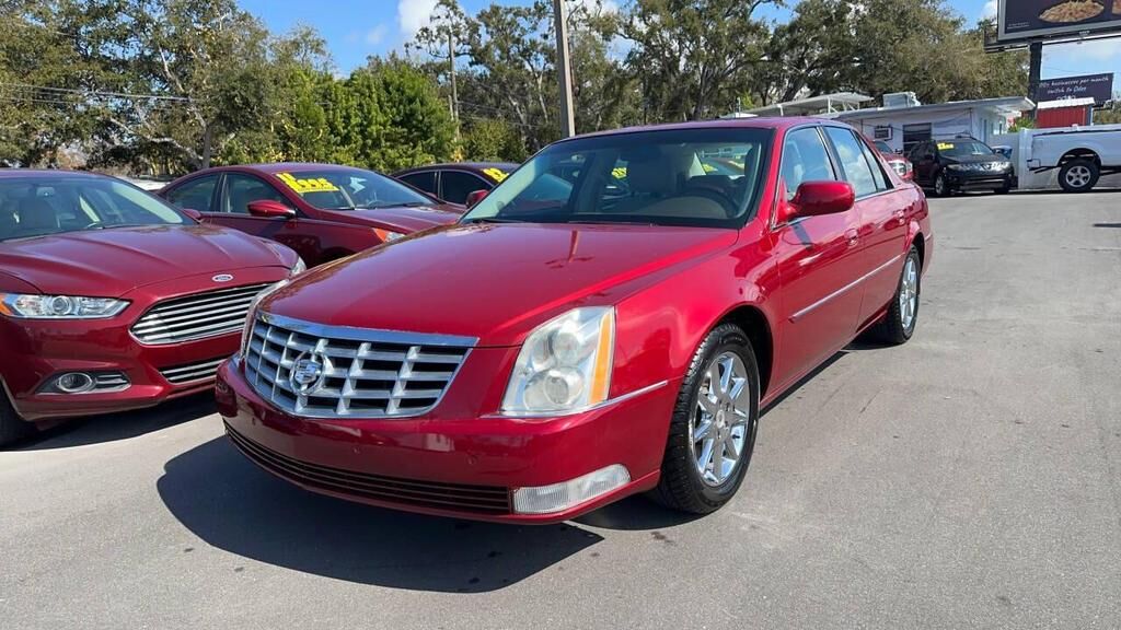 2011 CADILLAC DTS