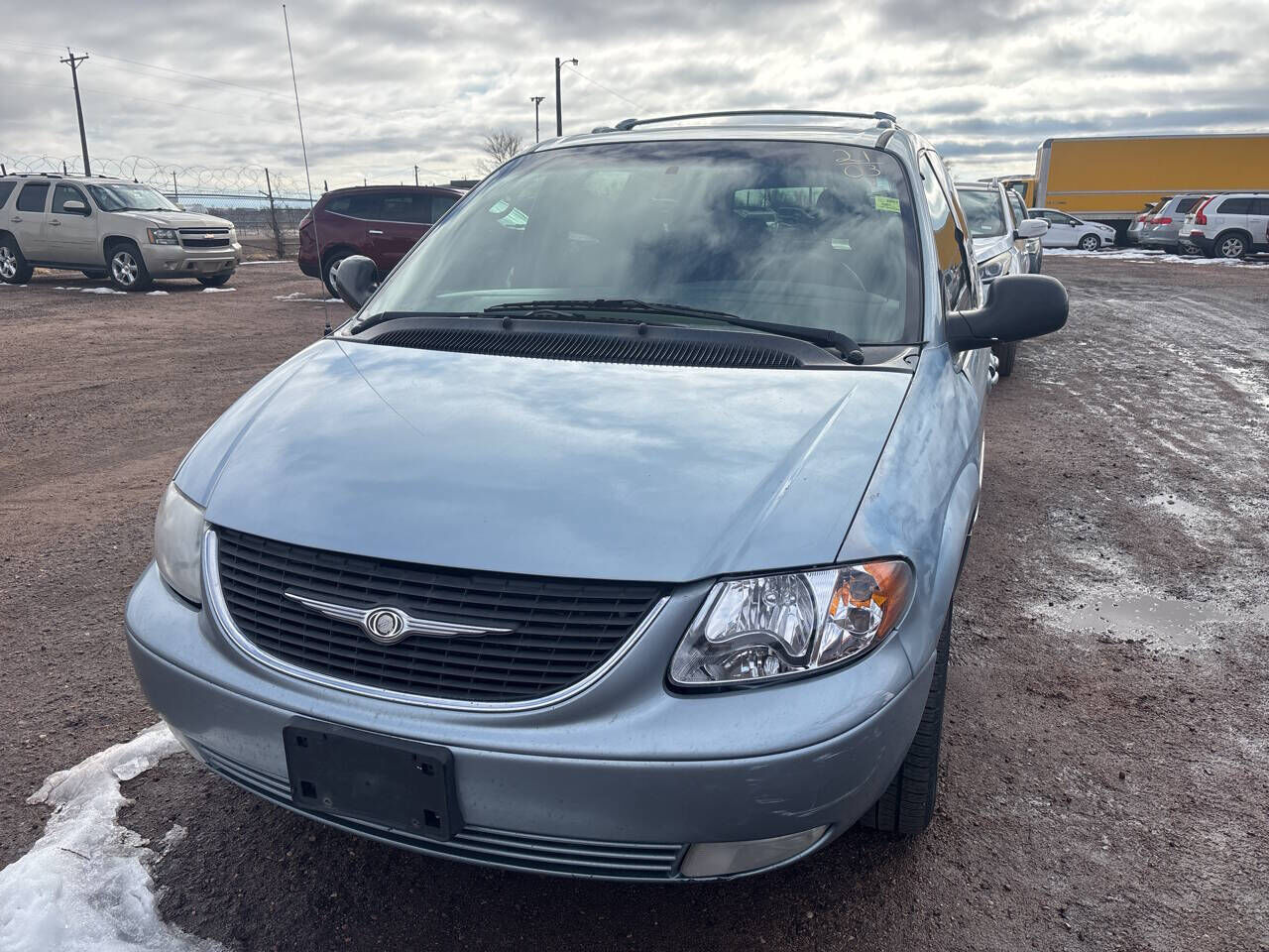 2003 CHRYSLER Town and Country