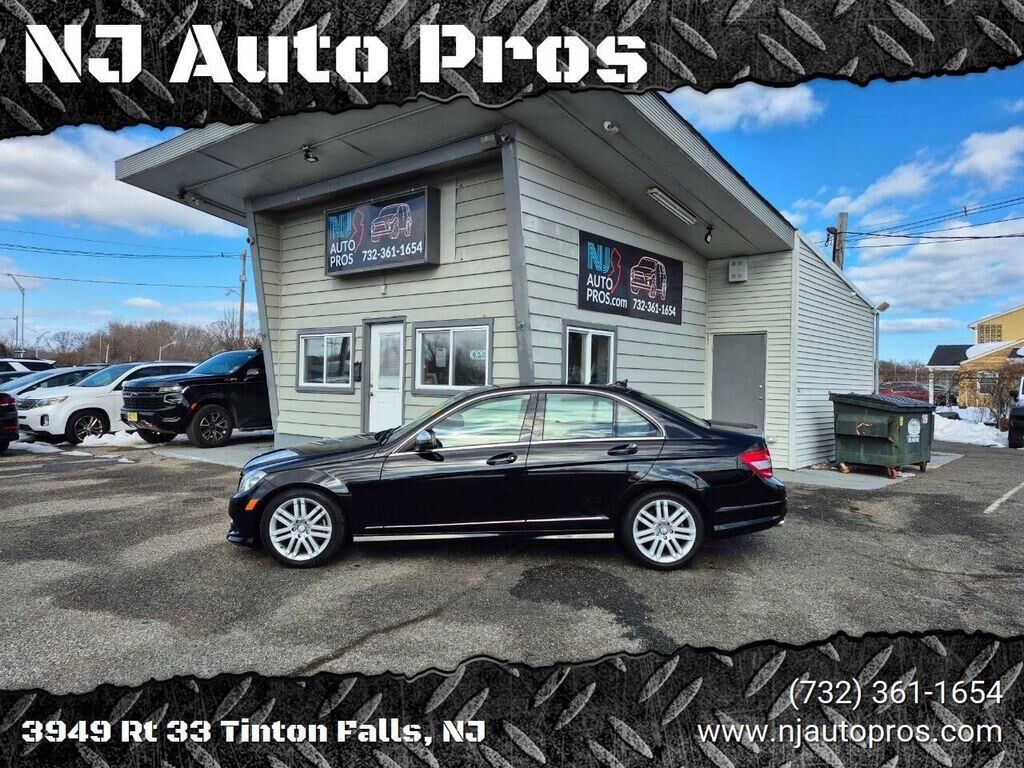 2009 MERCEDES-BENZ C-Class