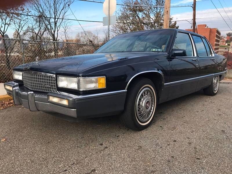 1989 CADILLAC Fleetwood
