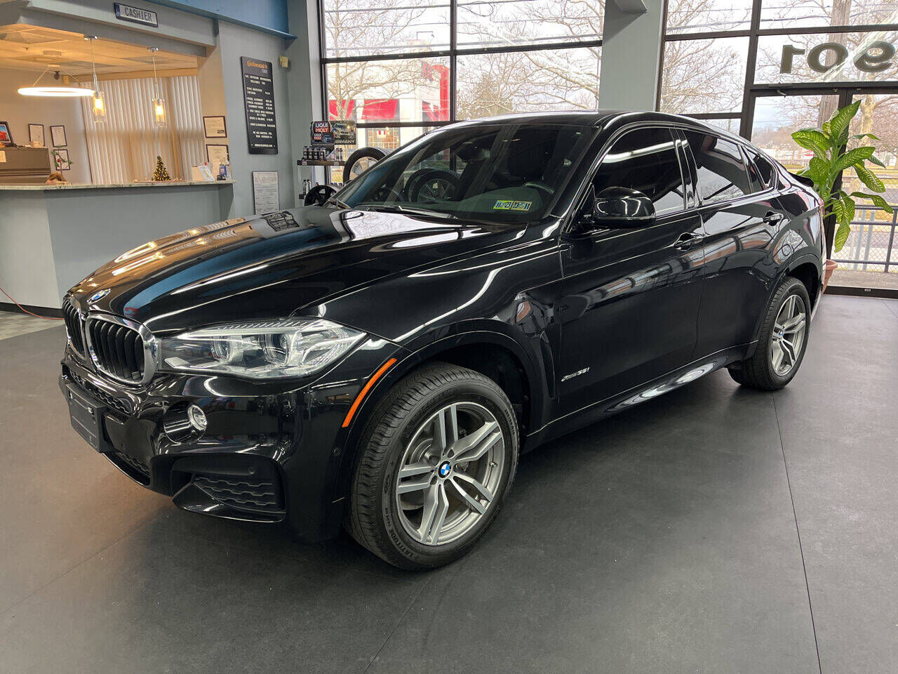 2019 BMW X6