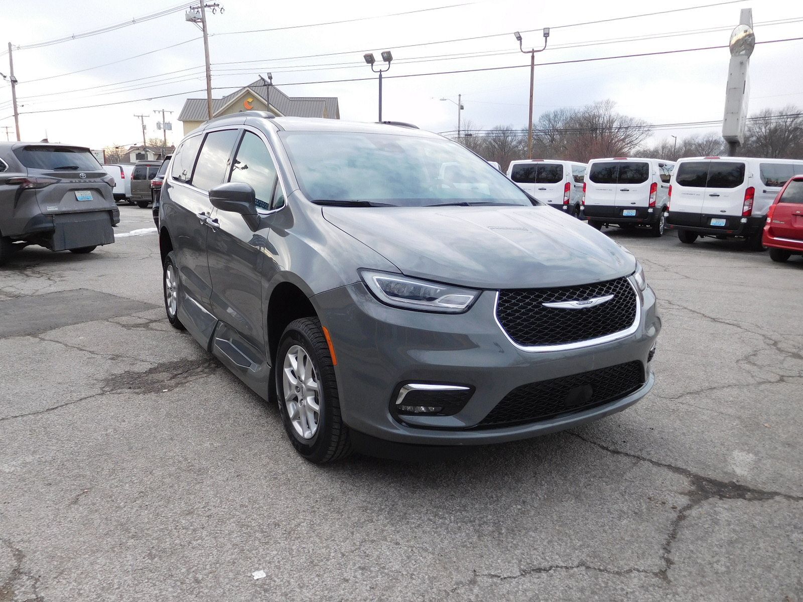 2022 CHRYSLER Pacifica