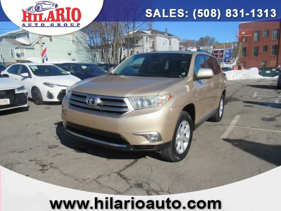 2011 TOYOTA Highlander