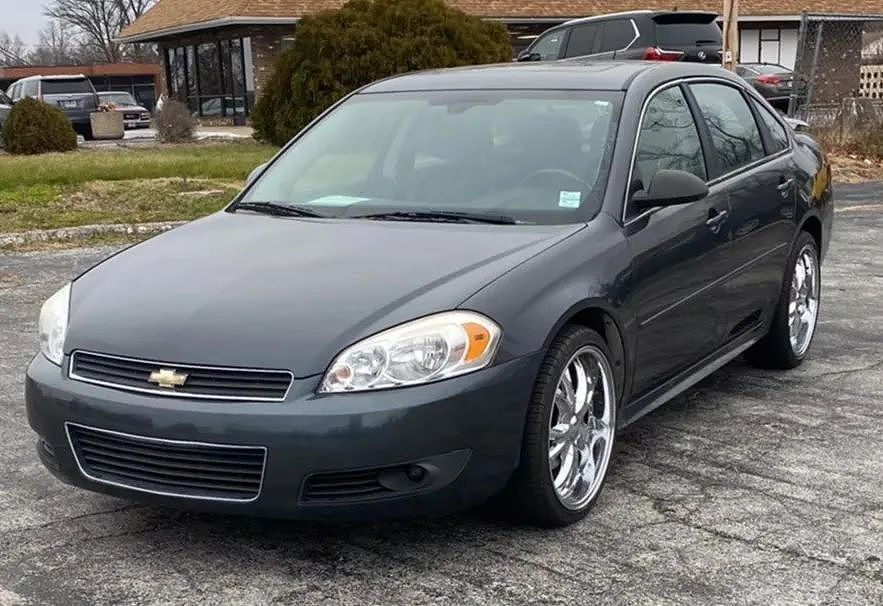 2011 CHEVROLET Impala