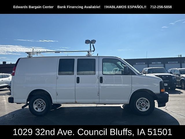 2017 GMC Savana