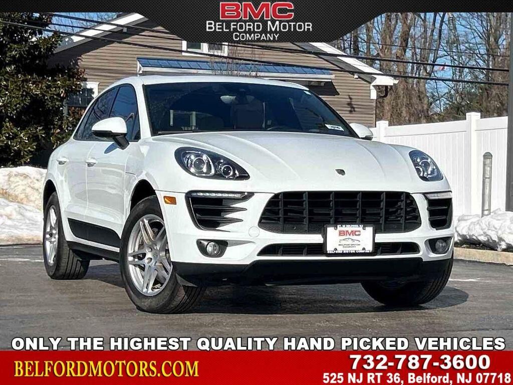 2018 PORSCHE Macan