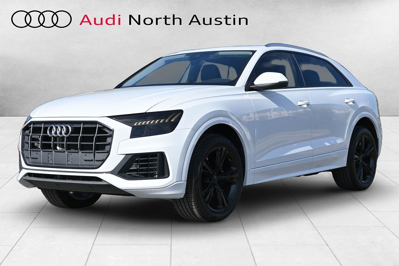 2023 AUDI Q8