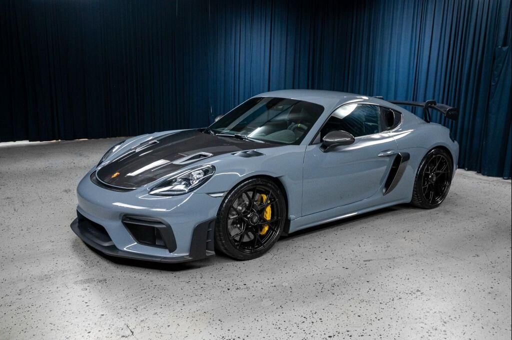 2023 PORSCHE 718