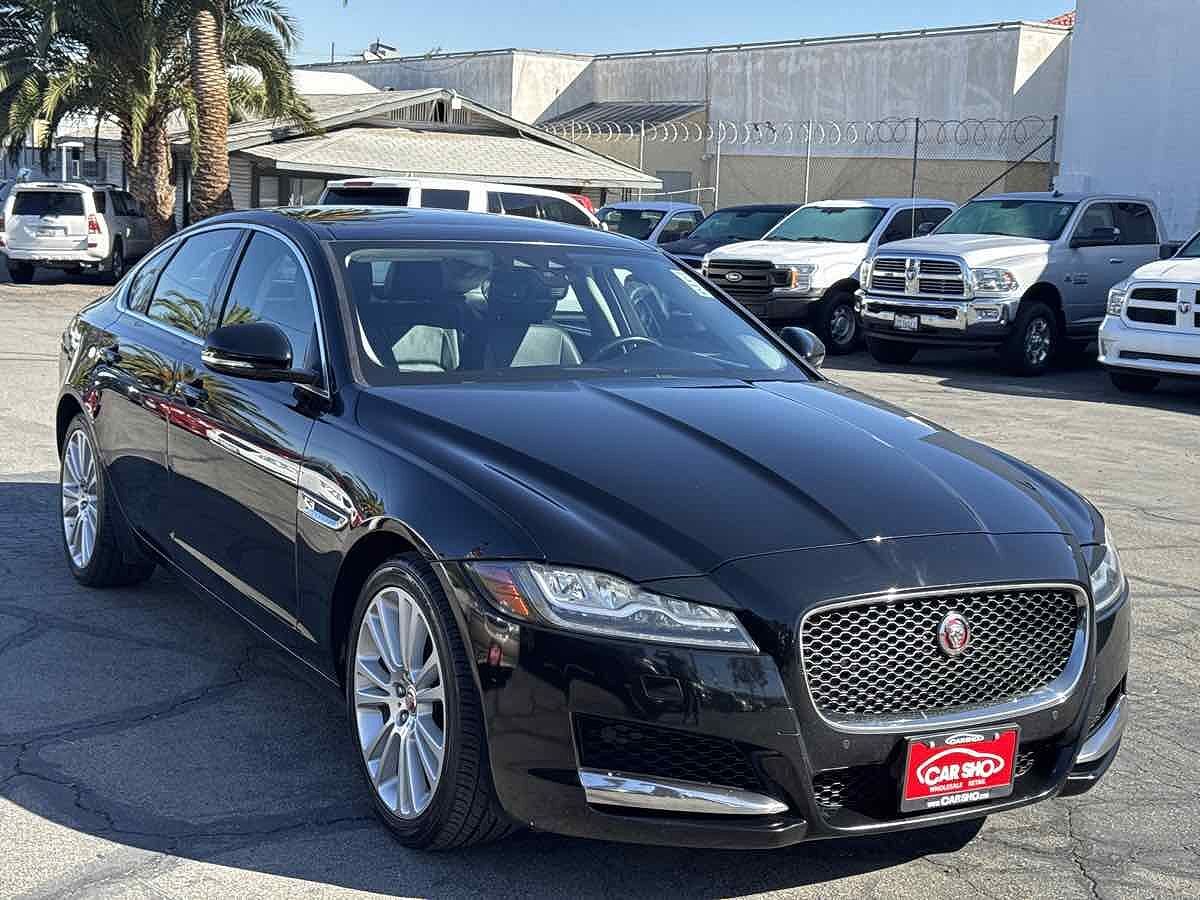 2020 JAGUAR XF