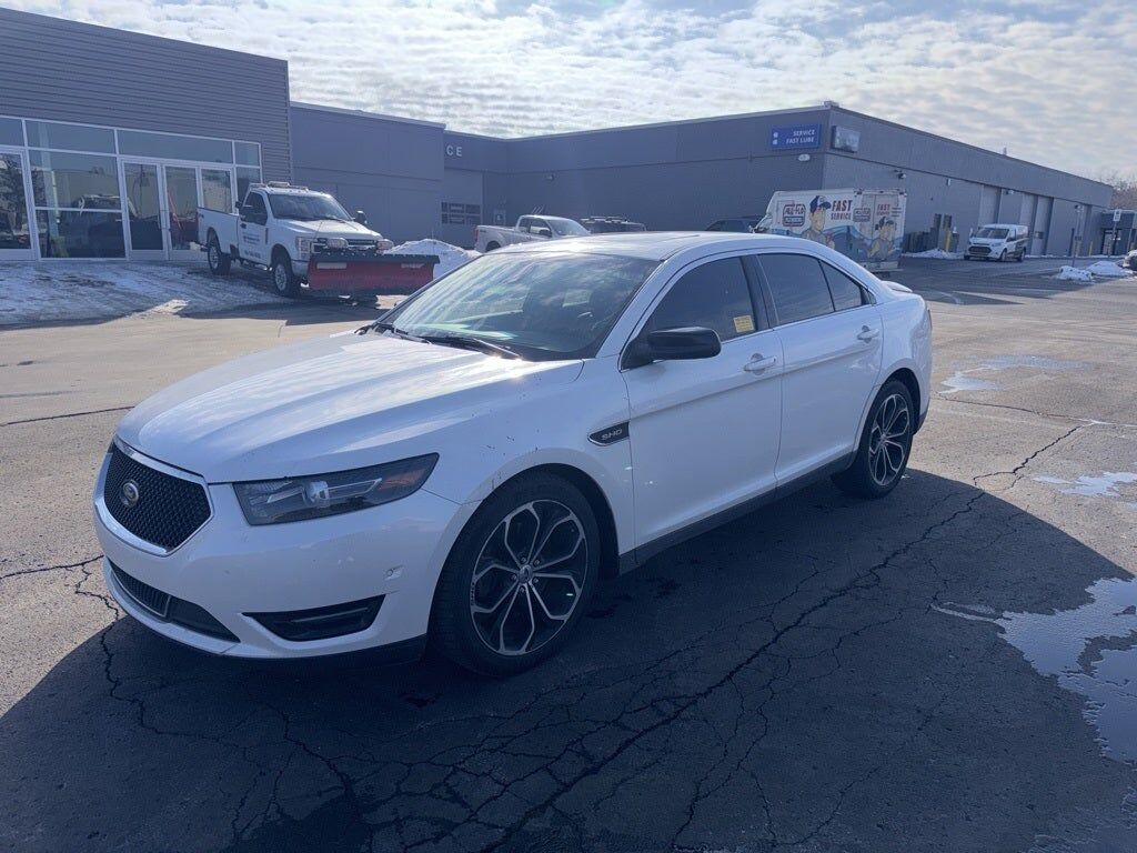 2013 FORD Taurus