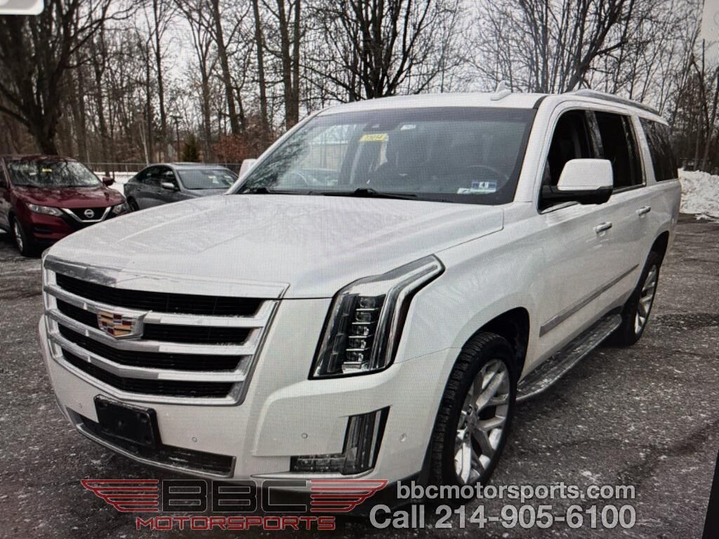 2017 CADILLAC Escalade ESV