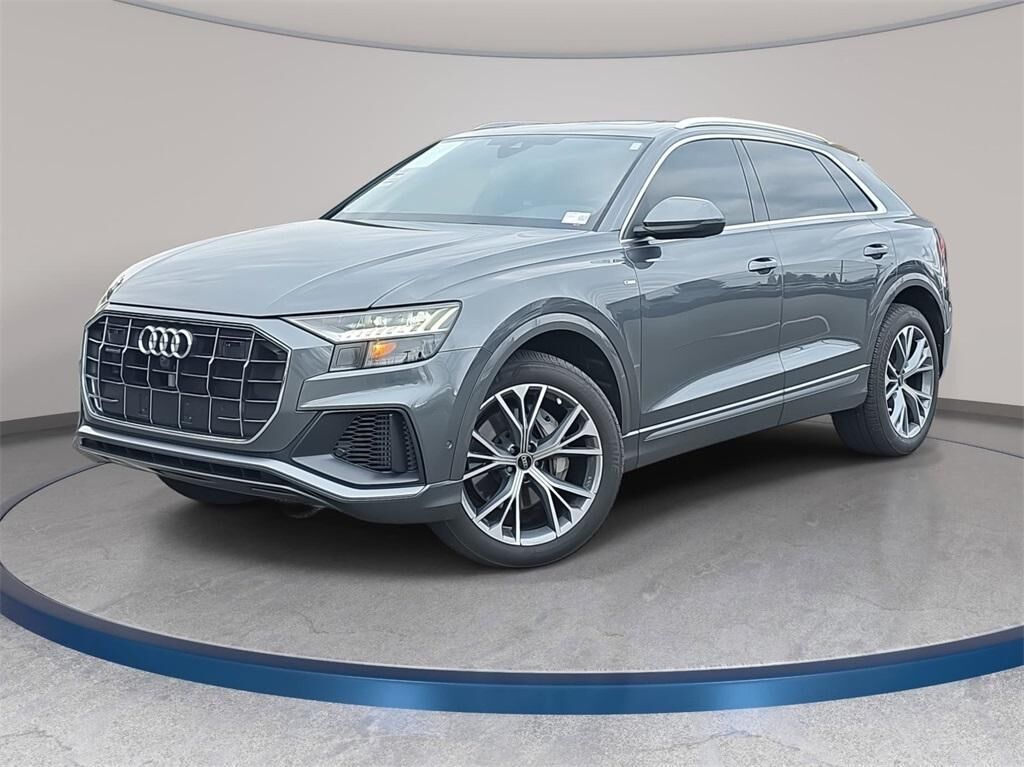 2023 AUDI Q8