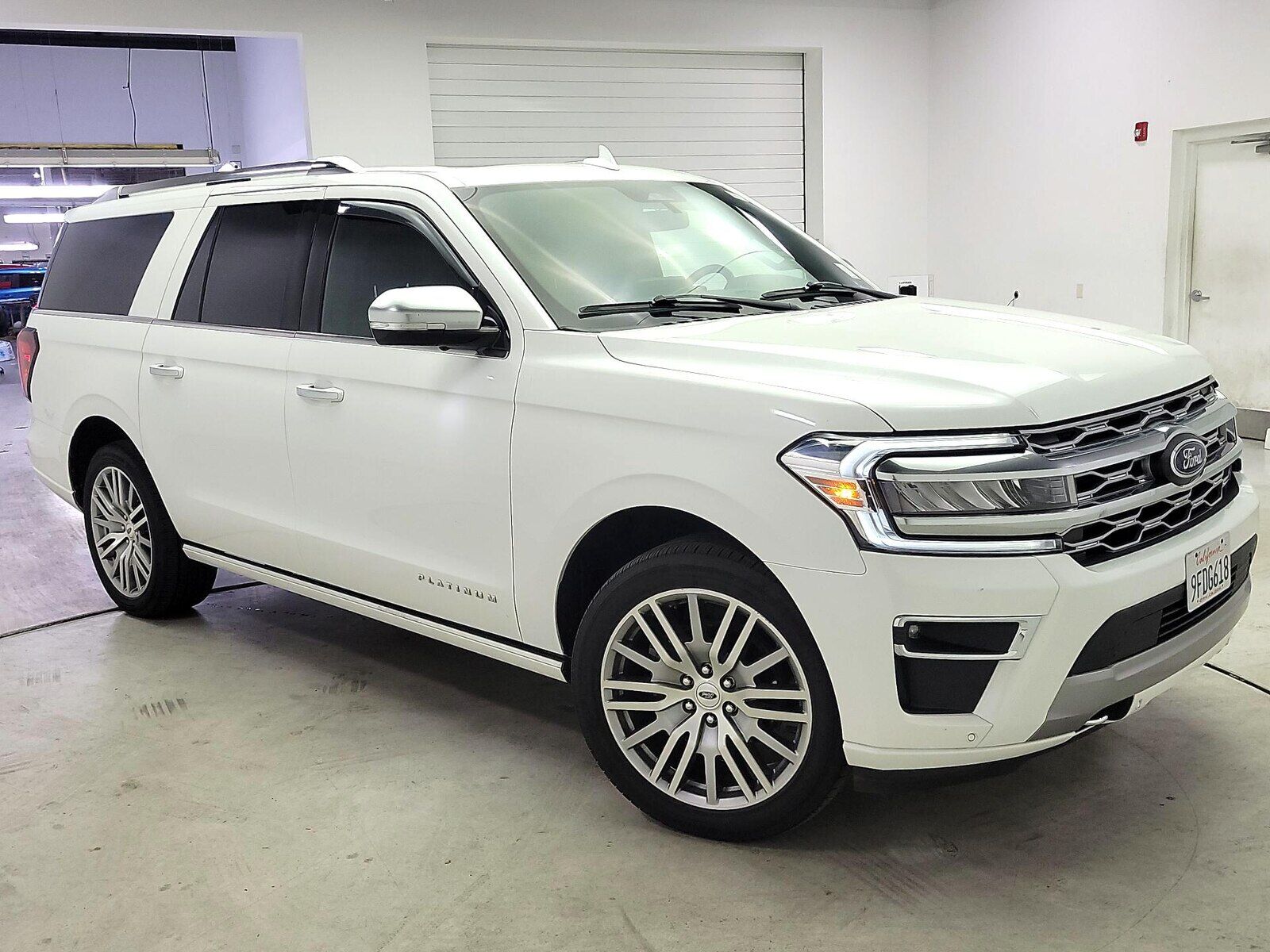 2023 FORD Expedition