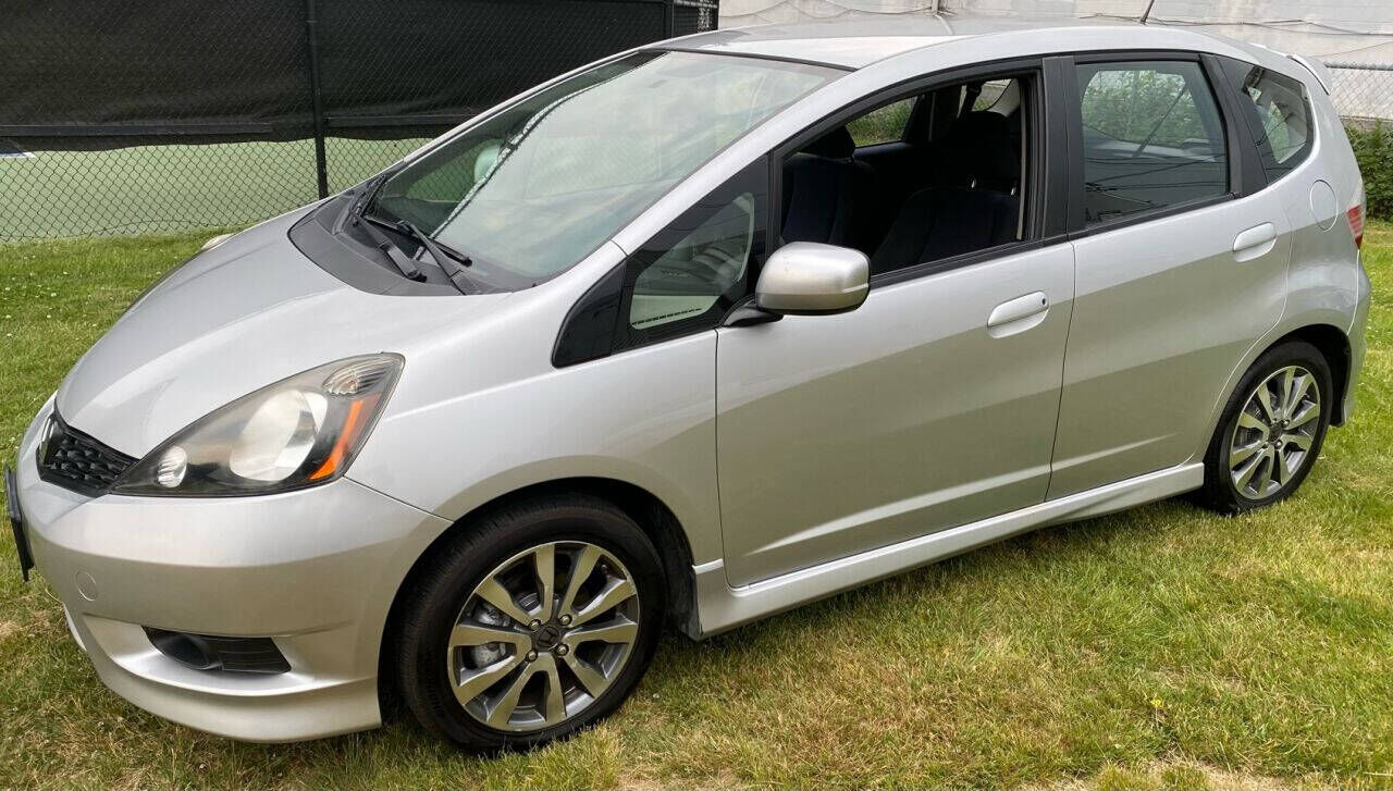 2012 HONDA Fit