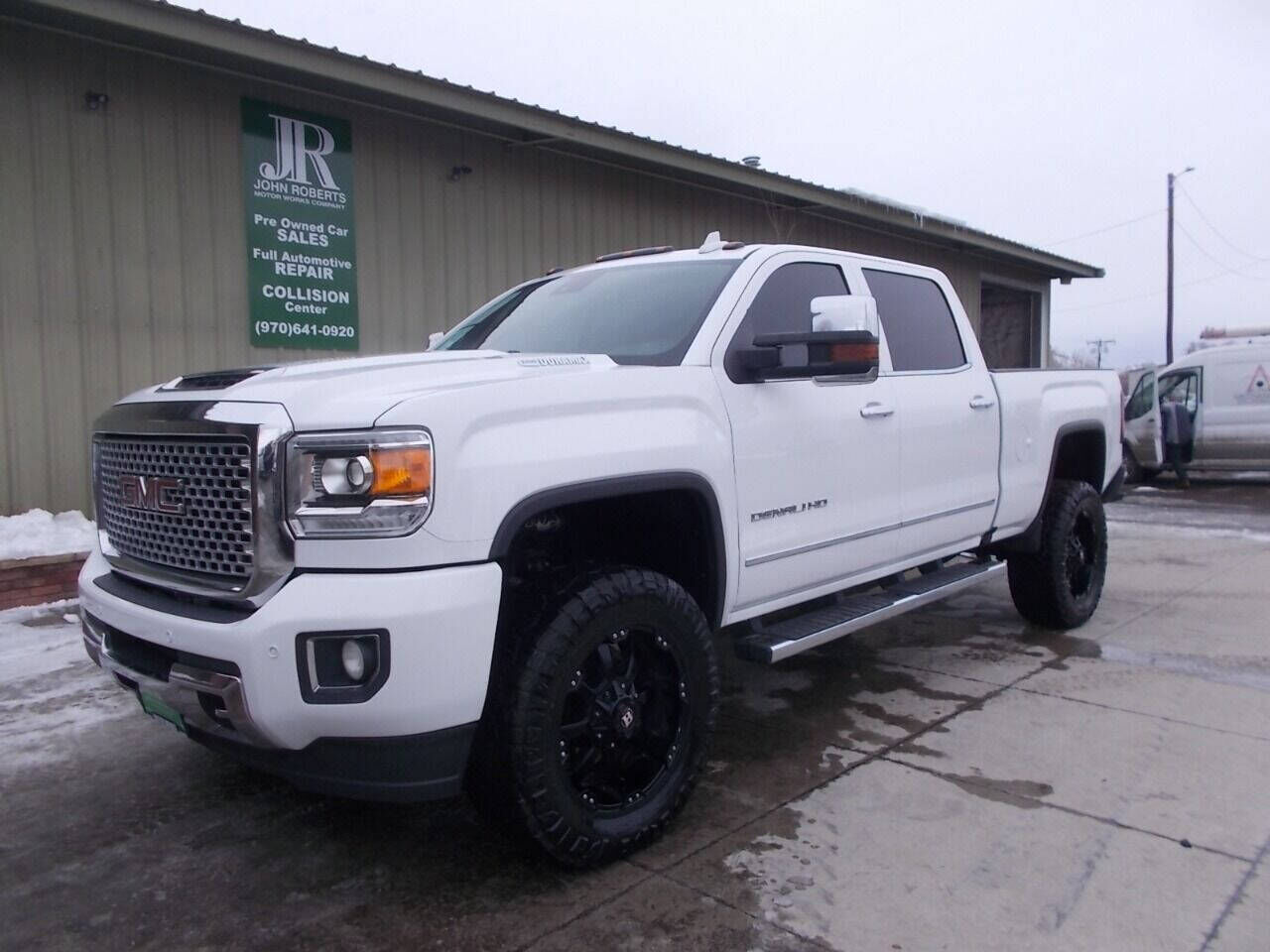 2017 GMC Sierra