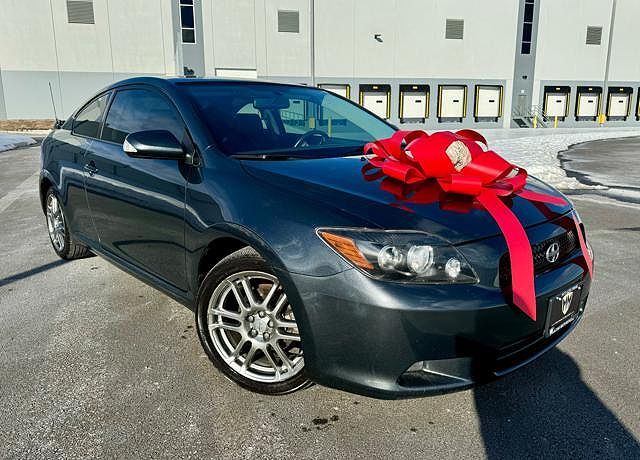 2010 TOYOTA SCION