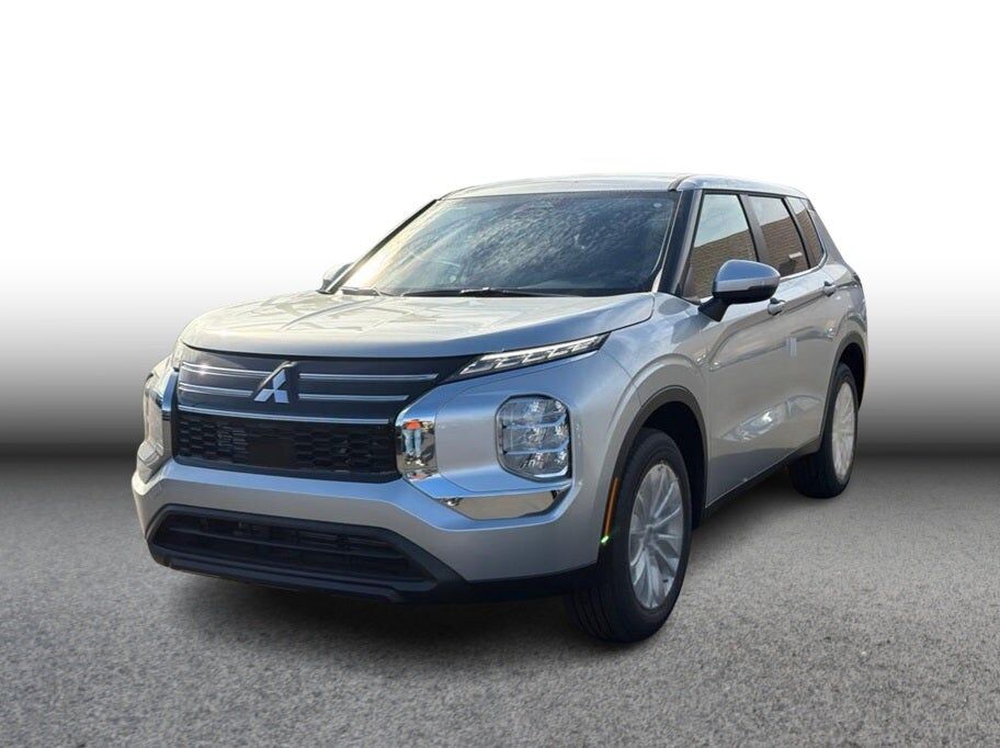 2026 MITSUBISHI Outlander