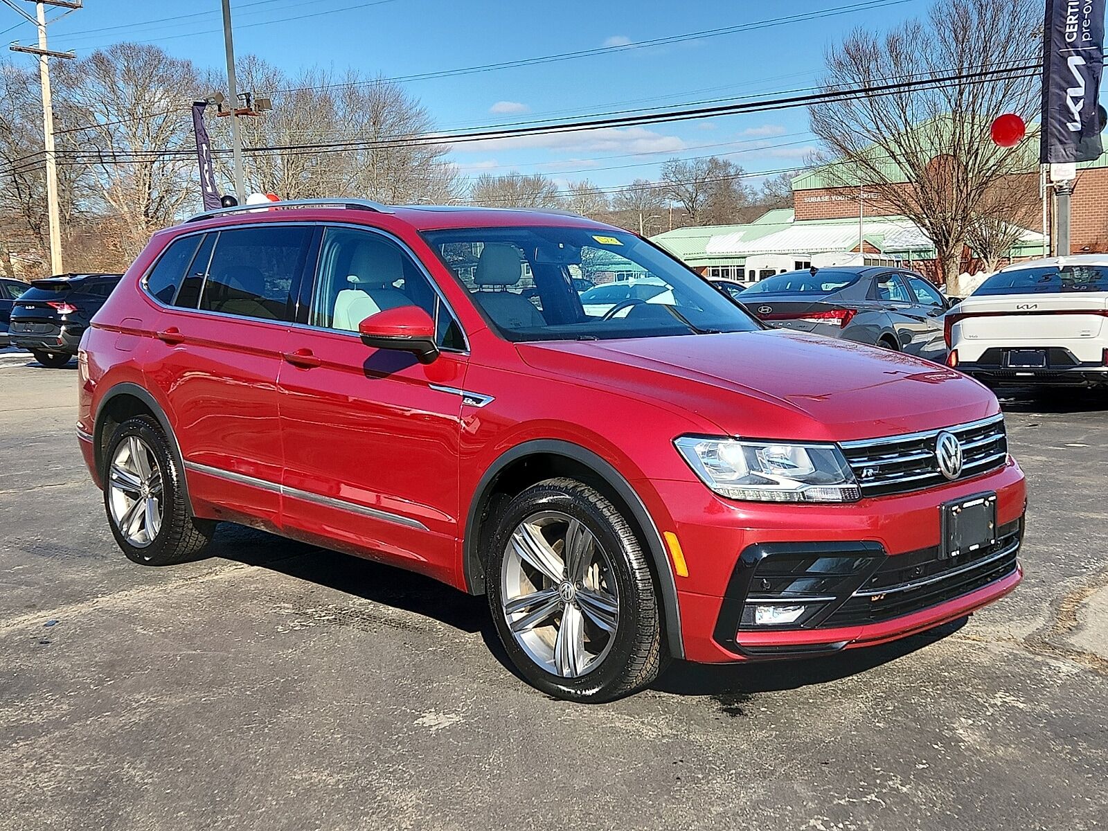 2019 VOLKSWAGEN Tiguan