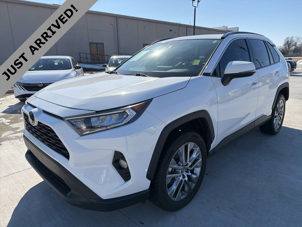 2020 TOYOTA RAV4