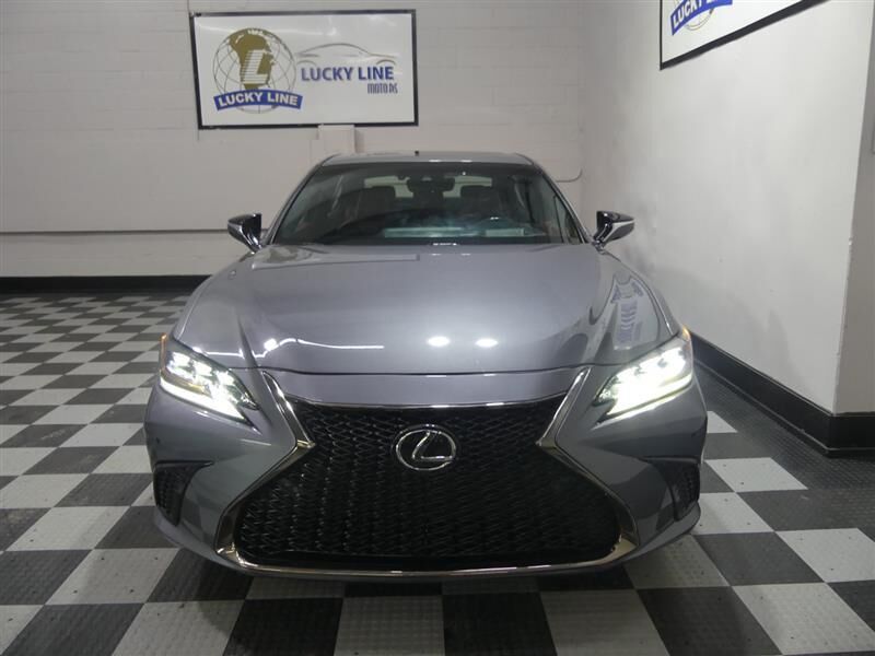 2019 Lexus ES