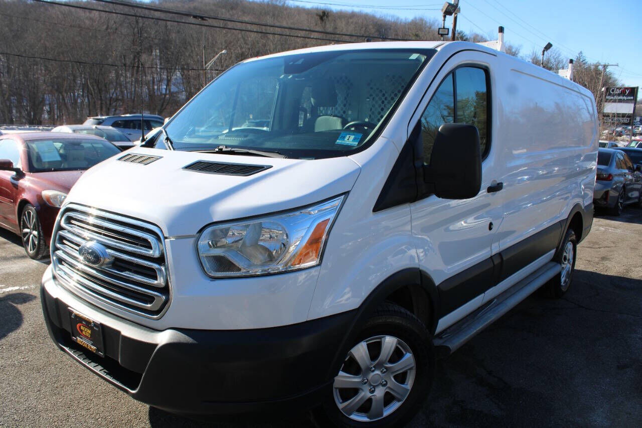 2016 FORD Transit