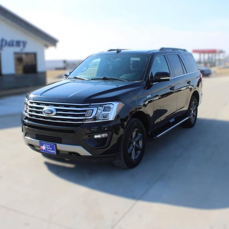 2021 FORD Expedition