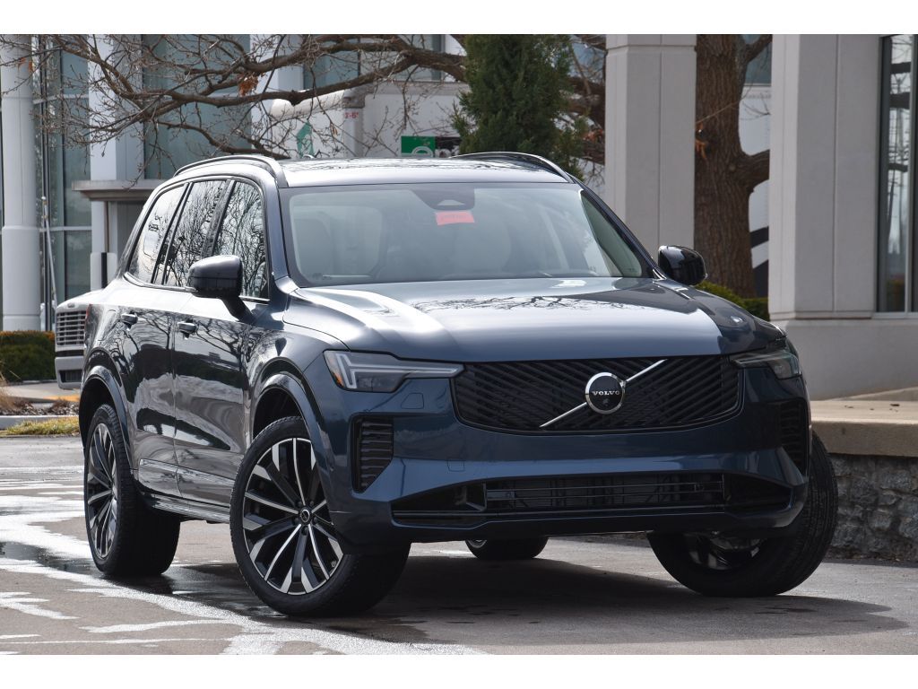 2026 VOLVO XC90