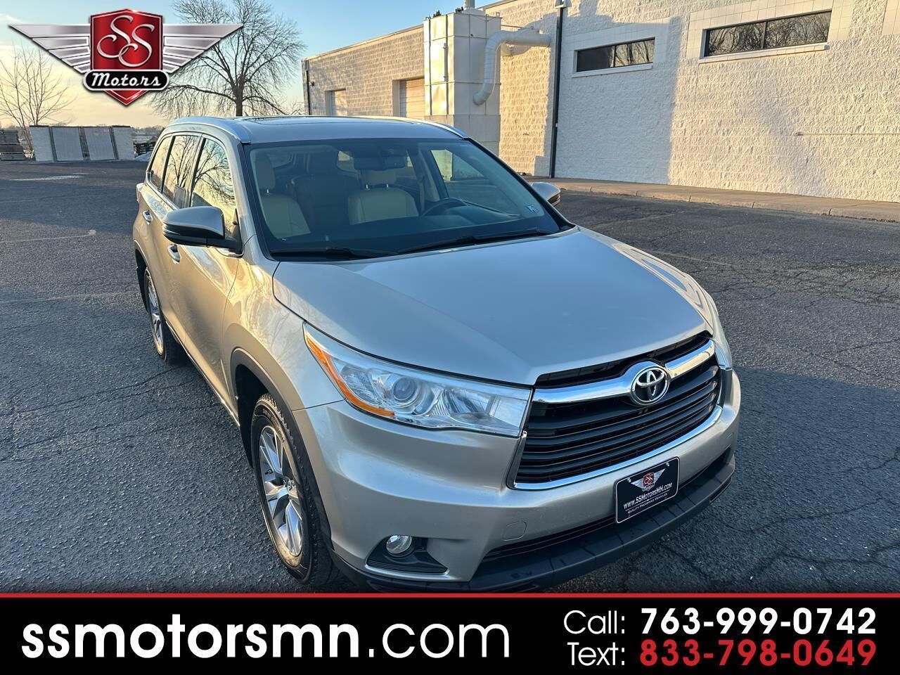 2014 TOYOTA Highlander