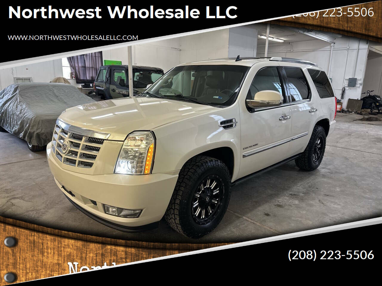 2010 CADILLAC Escalade