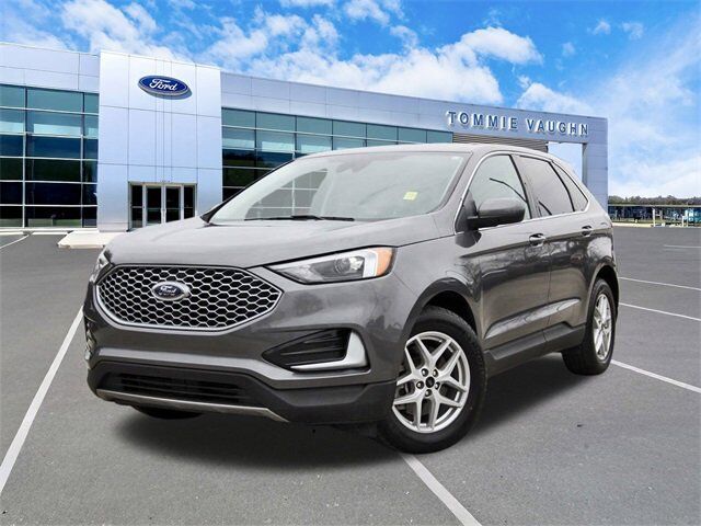 2023 FORD Edge