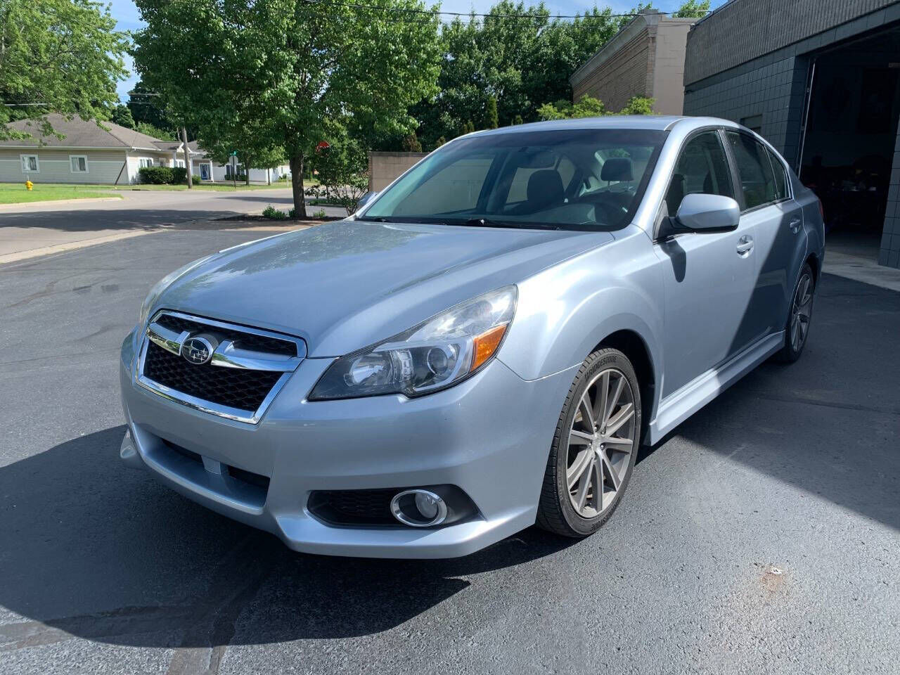 2014 SUBARU Legacy