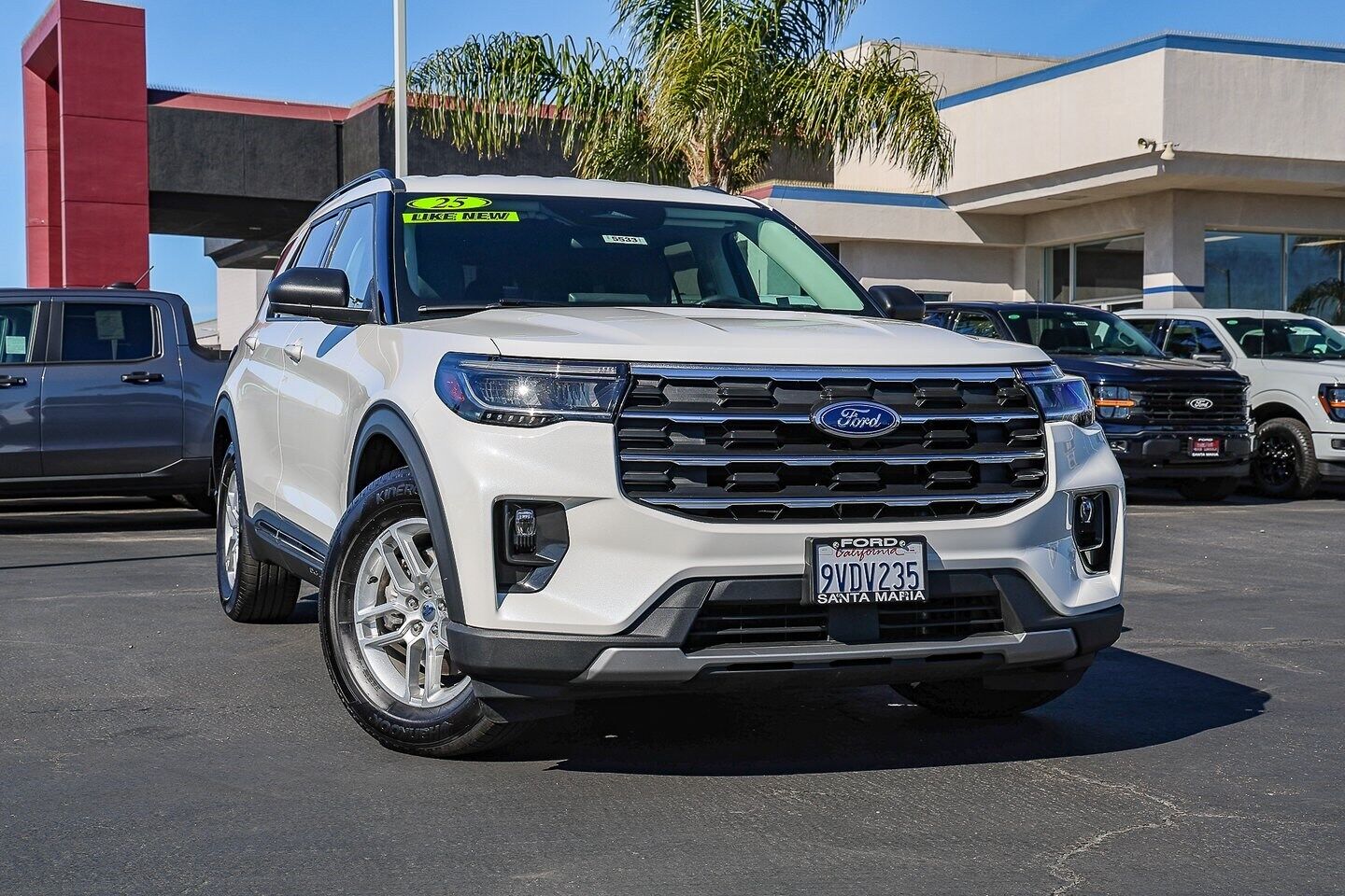 2025 FORD Explorer