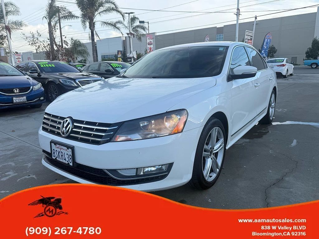 2013 VOLKSWAGEN Passat